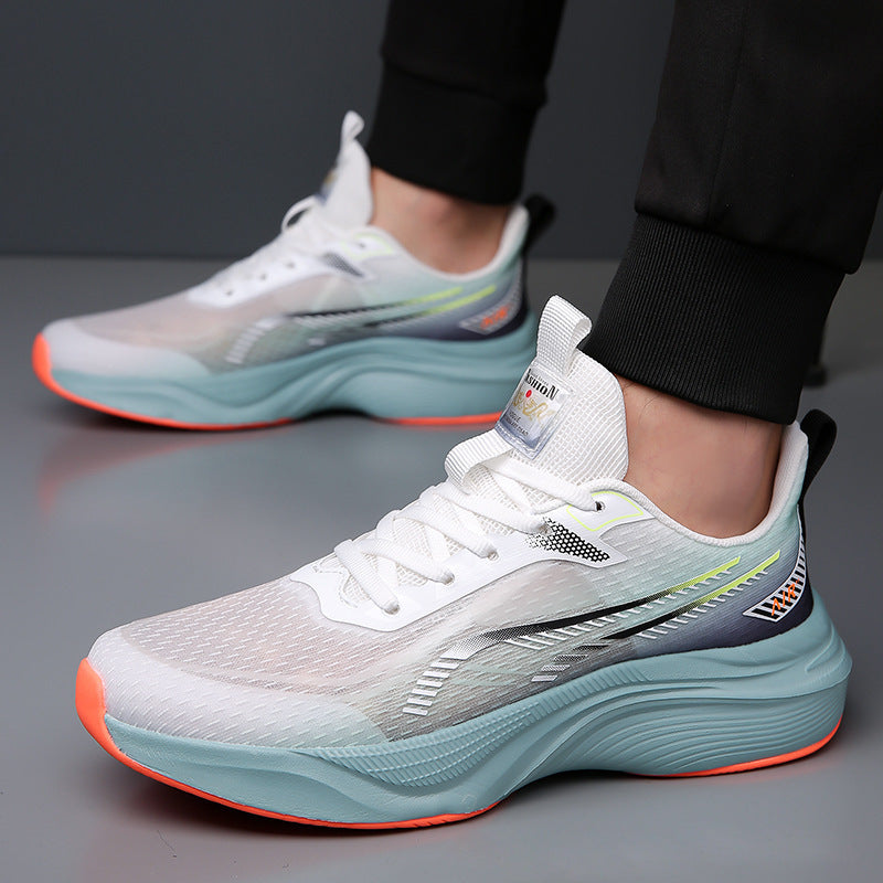 Men's sports shoes